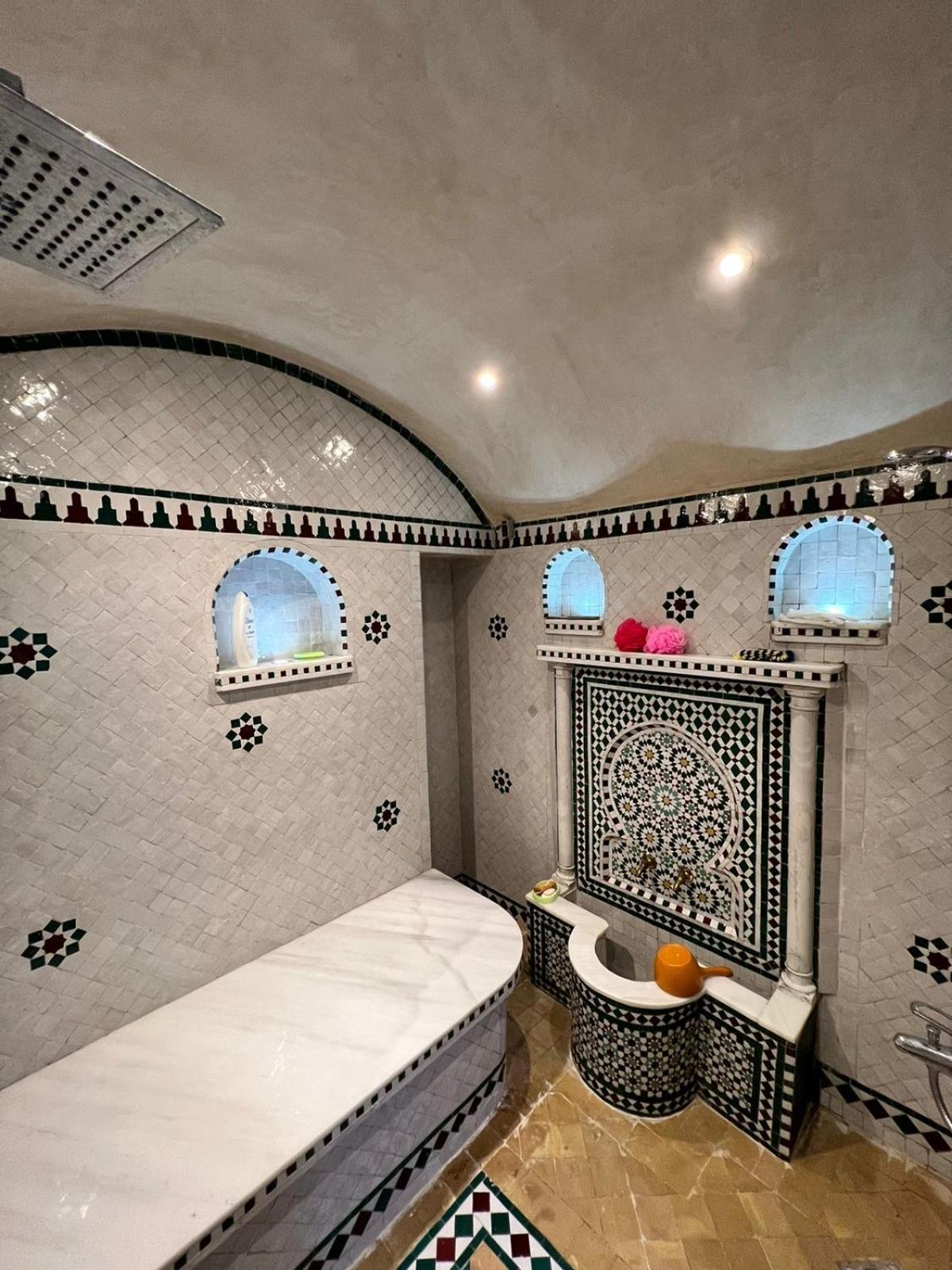 villa nazaha Tangeri Esterno foto